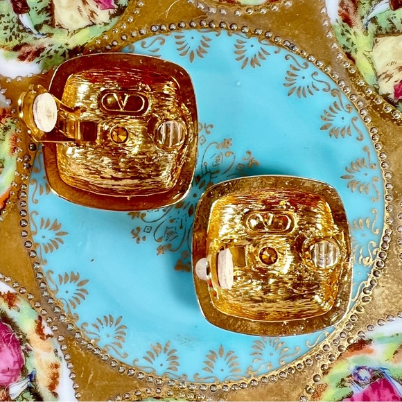 Valentino Garavani Vintage Crystal & Enamel Clip-On Earrings - Picture 6 of 10